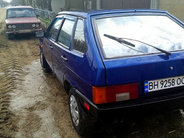 Синій ВАЗ 2109, об'ємом двигуна 1.5 л та пробігом 350 тис. км за 700 $, фото 1 на Automoto.ua