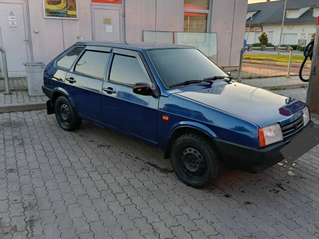 Синий ВАЗ 2109, объемом двигателя 1.5 л и пробегом 212 тыс. км за 1500 $, фото 1 на Automoto.ua