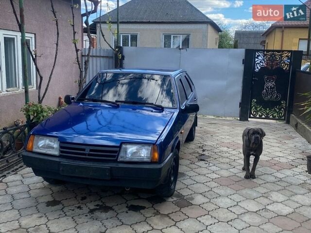 Синий ВАЗ 2109, объемом двигателя 1.5 л и пробегом 221 тыс. км за 1150 $, фото 1 на Automoto.ua