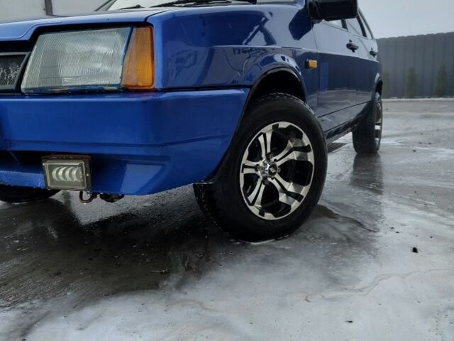 Синий ВАЗ 2109, объемом двигателя 1.6 л и пробегом 200 тыс. км за 1550 $, фото 1 на Automoto.ua