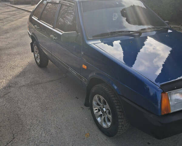 Синий ВАЗ 2109, объемом двигателя 1.6 л и пробегом 103 тыс. км за 2800 $, фото 1 на Automoto.ua
