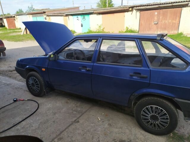 Синий ВАЗ 2109, объемом двигателя 1.6 л и пробегом 58 тыс. км за 3300 $, фото 1 на Automoto.ua