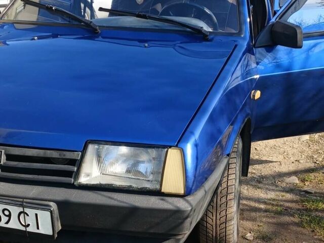 Синій ВАЗ 2109, об'ємом двигуна 1.6 л та пробігом 172 тис. км за 2000 $, фото 1 на Automoto.ua