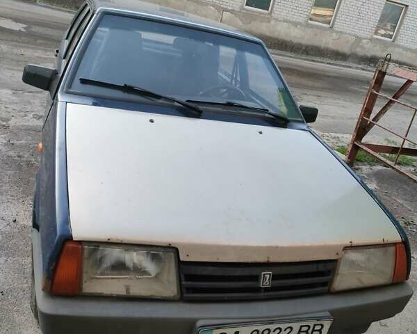 Синій ВАЗ 2109, об'ємом двигуна 1.6 л та пробігом 320 тис. км за 1000 $, фото 1 на Automoto.ua