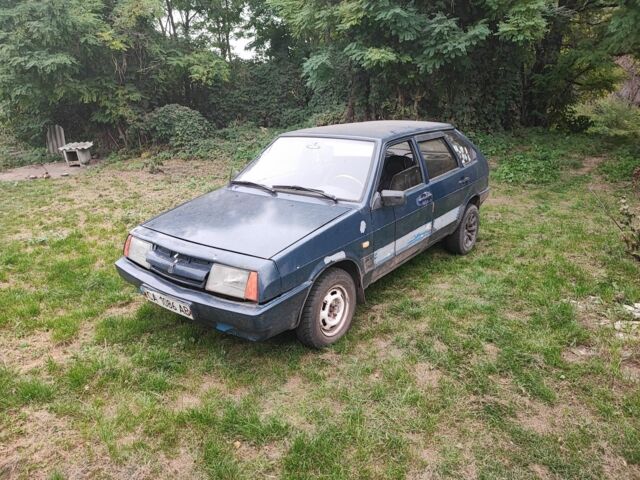 Синий ВАЗ 2109, объемом двигателя 1.5 л и пробегом 2 тыс. км за 686 $, фото 1 на Automoto.ua