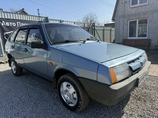 Синий ВАЗ 2109, объемом двигателя 0 л и пробегом 120 тыс. км за 1300 $, фото 1 на Automoto.ua