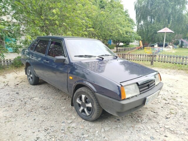 Синій ВАЗ 2109, об'ємом двигуна 1.5 л та пробігом 300 тис. км за 1700 $, фото 1 на Automoto.ua