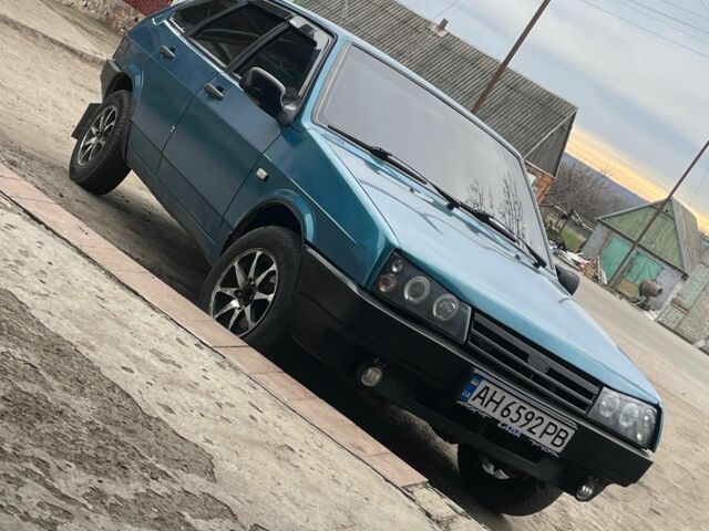 Синий ВАЗ 2109, объемом двигателя 1.5 л и пробегом 358 тыс. км за 1129 $, фото 1 на Automoto.ua
