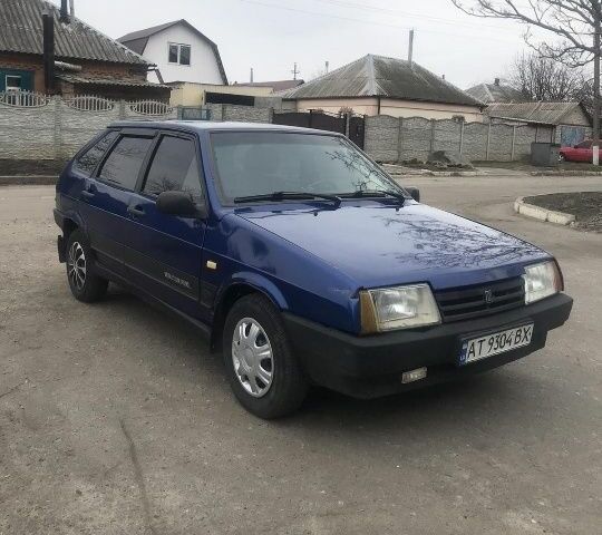 Синій ВАЗ 2109, об'ємом двигуна 1.5 л та пробігом 167 тис. км за 1122 $, фото 1 на Automoto.ua