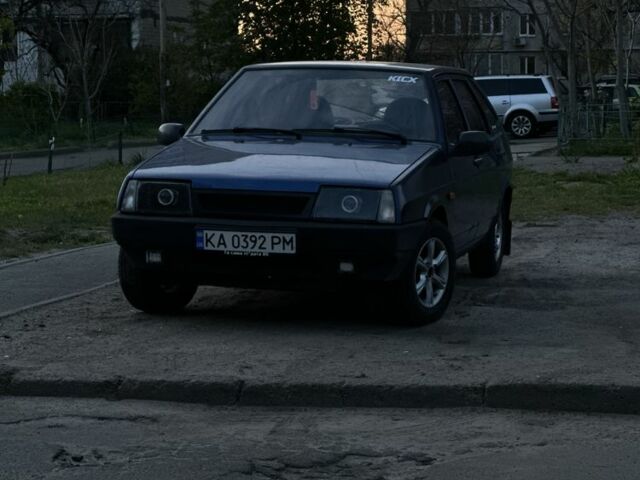 Синий ВАЗ 2109, объемом двигателя 1.6 л и пробегом 185 тыс. км за 1500 $, фото 1 на Automoto.ua