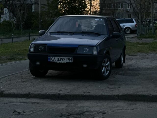 Синий ВАЗ 2109, объемом двигателя 1.6 л и пробегом 185 тыс. км за 1300 $, фото 1 на Automoto.ua