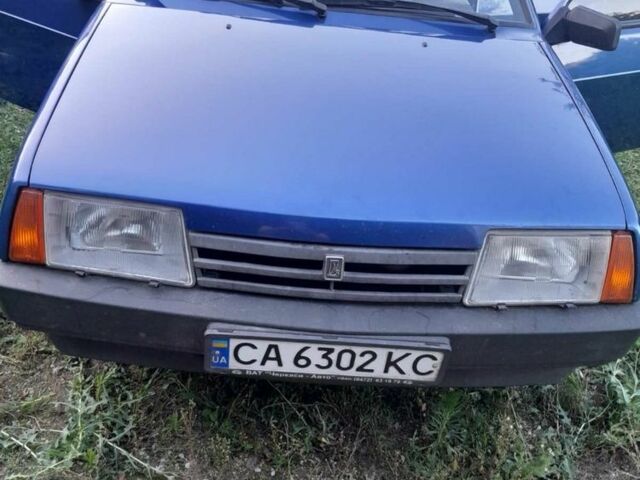Синий ВАЗ 2109, объемом двигателя 1.5 л и пробегом 176 тыс. км за 2000 $, фото 1 на Automoto.ua