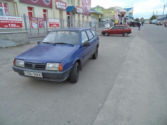 Синий ВАЗ 2109, объемом двигателя 1.3 л и пробегом 42 тыс. км за 1250 $, фото 1 на Automoto.ua