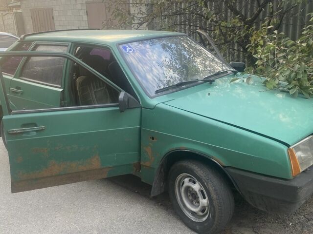 Зеленый ВАЗ 2109, объемом двигателя 1.1 л и пробегом 100 тыс. км за 500 $, фото 1 на Automoto.ua