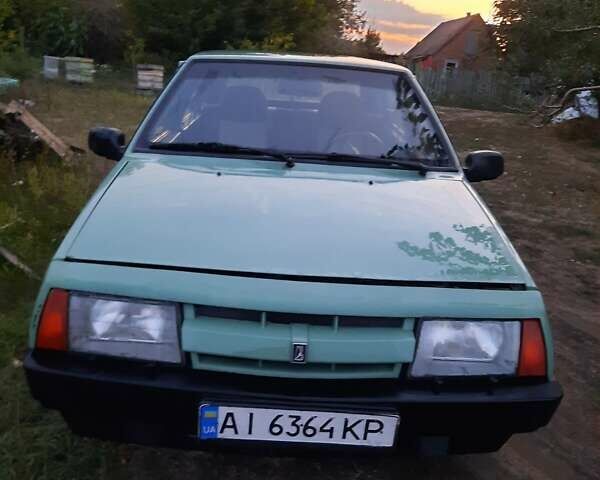 Зелений ВАЗ 2109, об'ємом двигуна 1.29 л та пробігом 220 тис. км за 1000 $, фото 1 на Automoto.ua