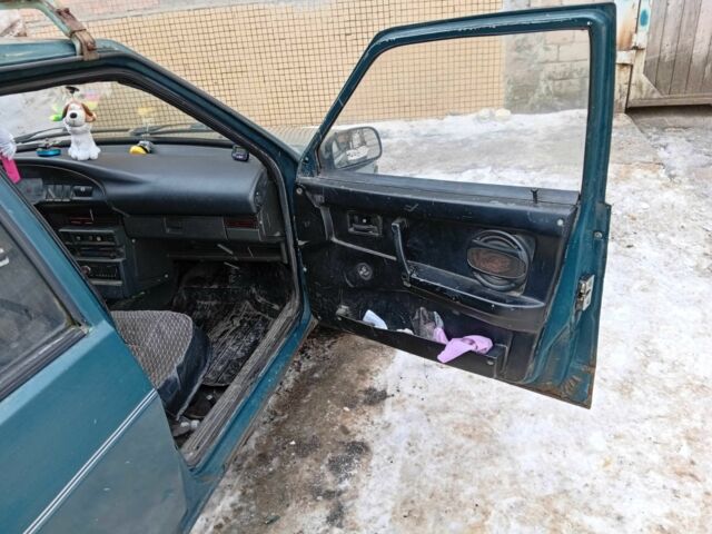 Зеленый ВАЗ 2109, объемом двигателя 1.3 л и пробегом 225 тыс. км за 800 $, фото 1 на Automoto.ua
