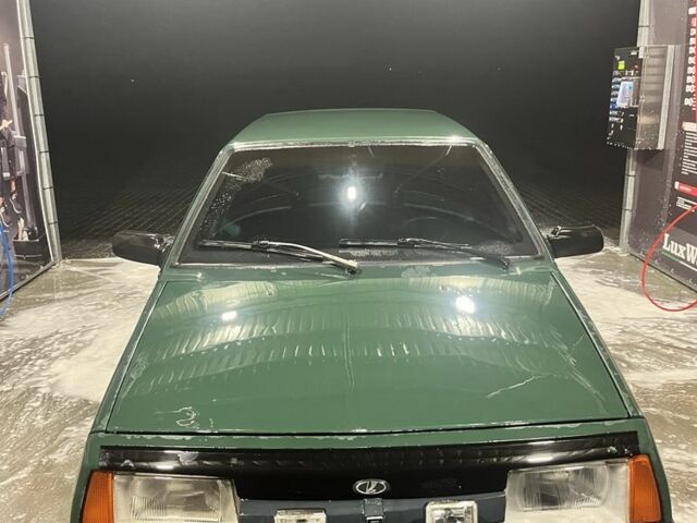 Зеленый ВАЗ 2109, объемом двигателя 1.3 л и пробегом 175 тыс. км за 1000 $, фото 1 на Automoto.ua