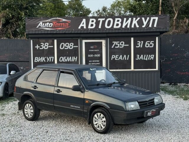 Зеленый ВАЗ 2109, объемом двигателя 1.5 л и пробегом 250 тыс. км за 898 $, фото 1 на Automoto.ua