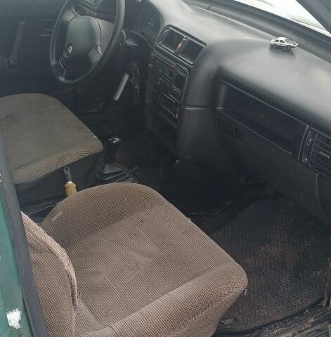 Зеленый ВАЗ 2109, объемом двигателя 0 л и пробегом 444 тыс. км за 406 $, фото 1 на Automoto.ua