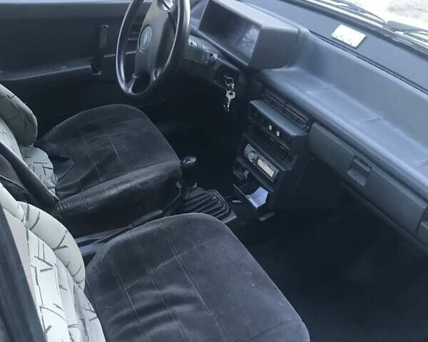 Зелений ВАЗ 2109, об'ємом двигуна 1.5 л та пробігом 250 тис. км за 1000 $, фото 1 на Automoto.ua