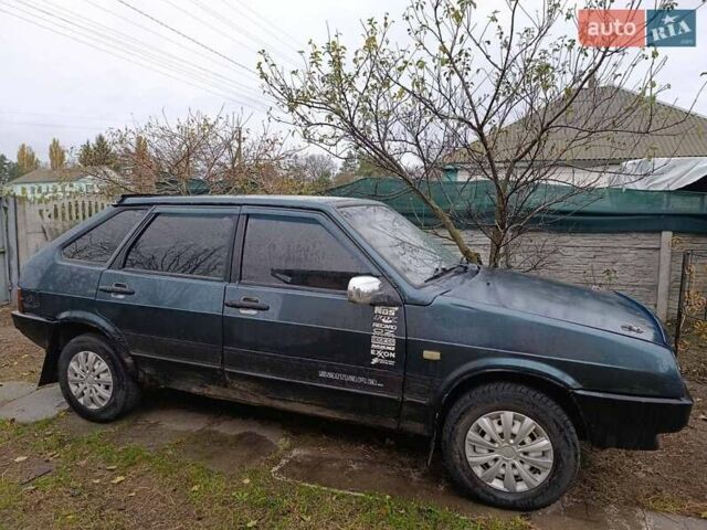 Зеленый ВАЗ 2109, объемом двигателя 1.3 л и пробегом 500 тыс. км за 1000 $, фото 1 на Automoto.ua