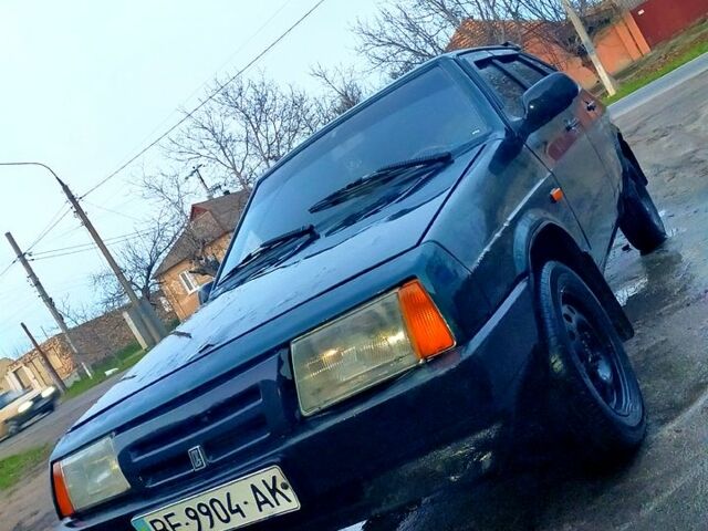 Зеленый ВАЗ 2109, объемом двигателя 1.3 л и пробегом 333 тыс. км за 650 $, фото 1 на Automoto.ua