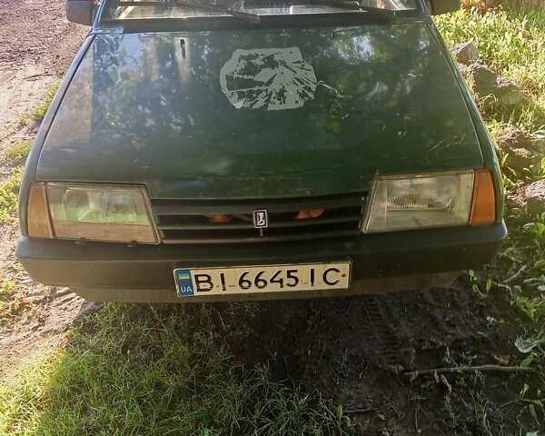 Зеленый ВАЗ 2109, объемом двигателя 1.5 л и пробегом 250 тыс. км за 800 $, фото 1 на Automoto.ua