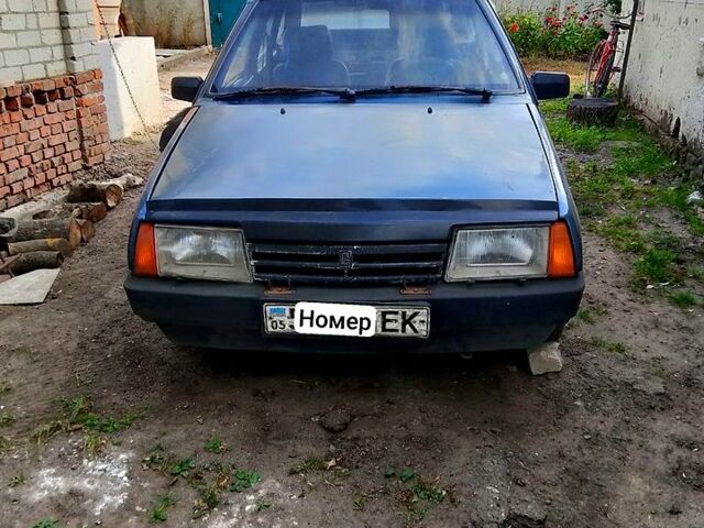 Зеленый ВАЗ 2109, объемом двигателя 1.5 л и пробегом 200 тыс. км за 500 $, фото 1 на Automoto.ua