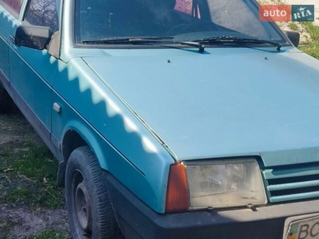 Зеленый ВАЗ 2109, объемом двигателя 1.5 л и пробегом 170 тыс. км за 550 $, фото 1 на Automoto.ua