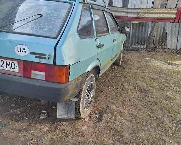 Зеленый ВАЗ 2109, объемом двигателя 1.5 л и пробегом 200 тыс. км за 550 $, фото 1 на Automoto.ua