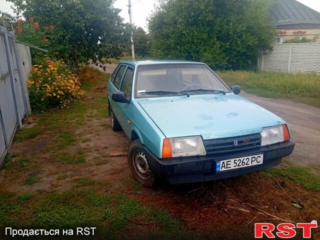 Зеленый ВАЗ 2109, объемом двигателя 1.5 л и пробегом 90 тыс. км за 1100 $, фото 1 на Automoto.ua