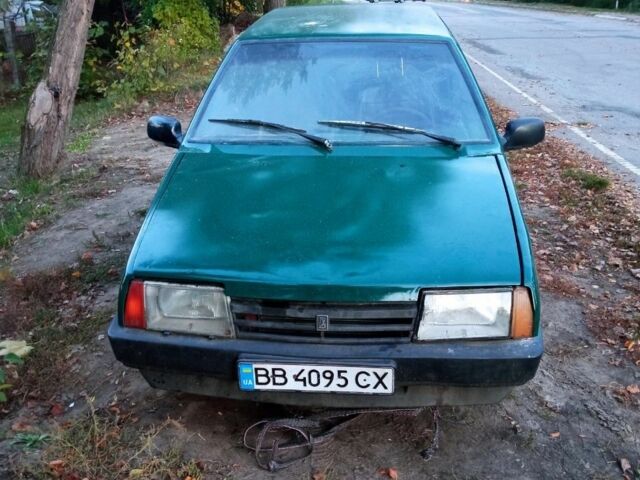 Зеленый ВАЗ 2109, объемом двигателя 1.5 л и пробегом 120 тыс. км за 242 $, фото 1 на Automoto.ua