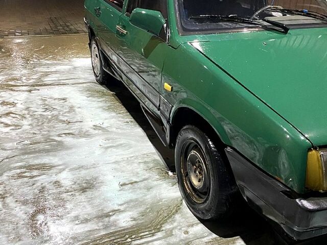 Зеленый ВАЗ 2109, объемом двигателя 1.6 л и пробегом 0 тыс. км за 1100 $, фото 1 на Automoto.ua