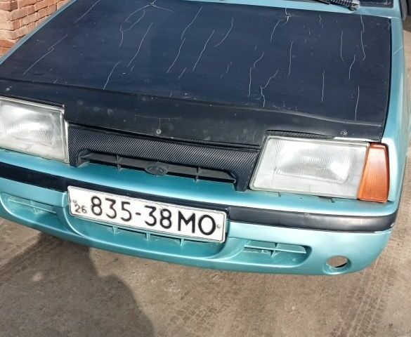 Зеленый ВАЗ 2109, объемом двигателя 1 л и пробегом 150 тыс. км за 1150 $, фото 1 на Automoto.ua