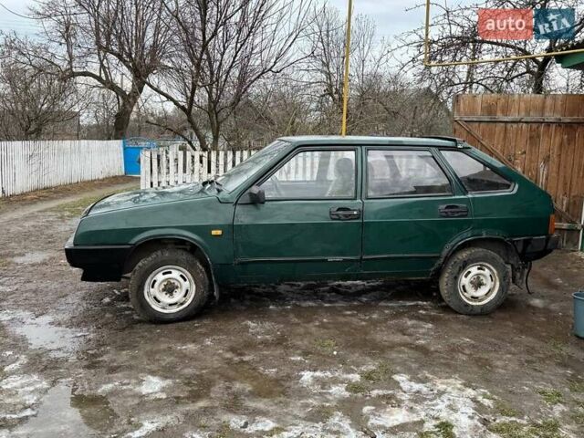 Зеленый ВАЗ 2109, объемом двигателя 1.5 л и пробегом 223 тыс. км за 1000 $, фото 1 на Automoto.ua