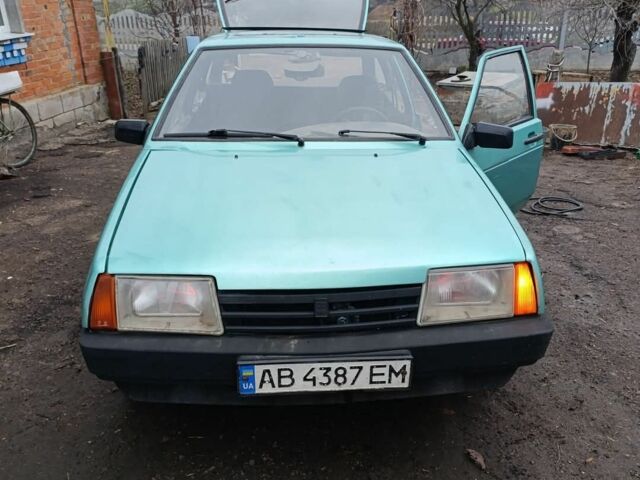 Зеленый ВАЗ 2109, объемом двигателя 0 л и пробегом 100 тыс. км за 239 $, фото 1 на Automoto.ua