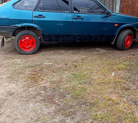 Зелений ВАЗ 2109, об'ємом двигуна 1.5 л та пробігом 100 тис. км за 1000 $, фото 1 на Automoto.ua