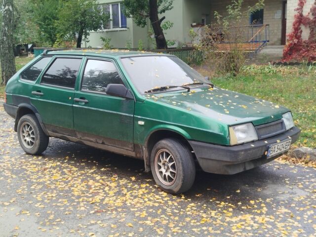 Зеленый ВАЗ 2109, объемом двигателя 1.5 л и пробегом 100 тыс. км за 668 $, фото 1 на Automoto.ua