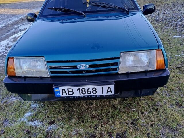 Зеленый ВАЗ 2109, объемом двигателя 1.5 л и пробегом 273 тыс. км за 1250 $, фото 1 на Automoto.ua