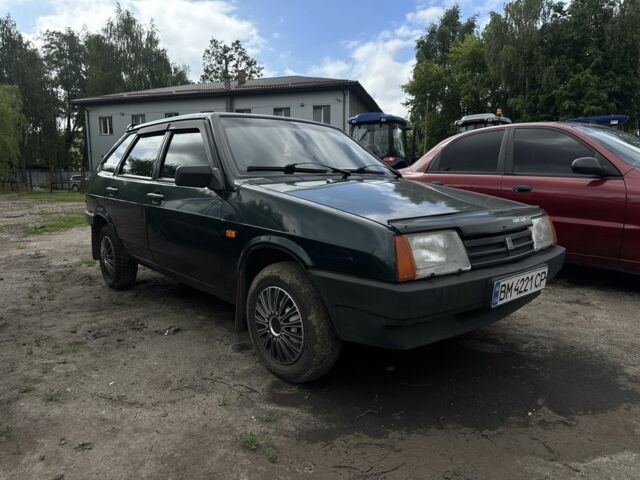 Зелений ВАЗ 2109, об'ємом двигуна 1.5 л та пробігом 178 тис. км за 2000 $, фото 1 на Automoto.ua