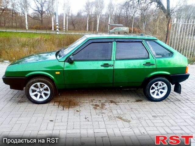 Зелений ВАЗ 2109, об'ємом двигуна 1.5 л та пробігом 250 тис. км за 1500 $, фото 1 на Automoto.ua