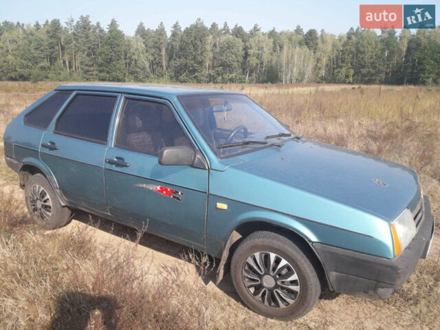 Зеленый ВАЗ 2109, объемом двигателя 1.6 л и пробегом 140 тыс. км за 1300 $, фото 1 на Automoto.ua