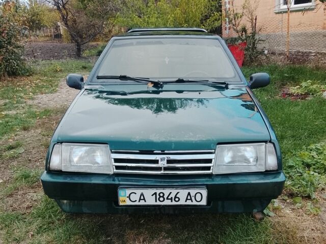 Зелений ВАЗ 2109, об'ємом двигуна 1.3 л та пробігом 200 тис. км за 400 $, фото 1 на Automoto.ua