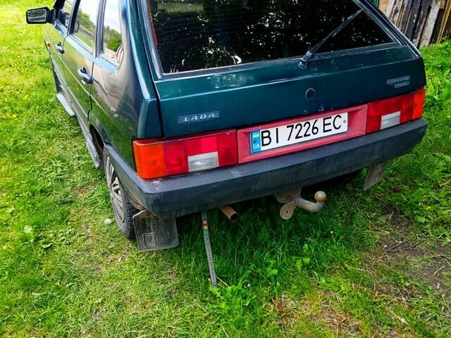 Зелений ВАЗ 2109, об'ємом двигуна 1.5 л та пробігом 0 тис. км за 2000 $, фото 1 на Automoto.ua
