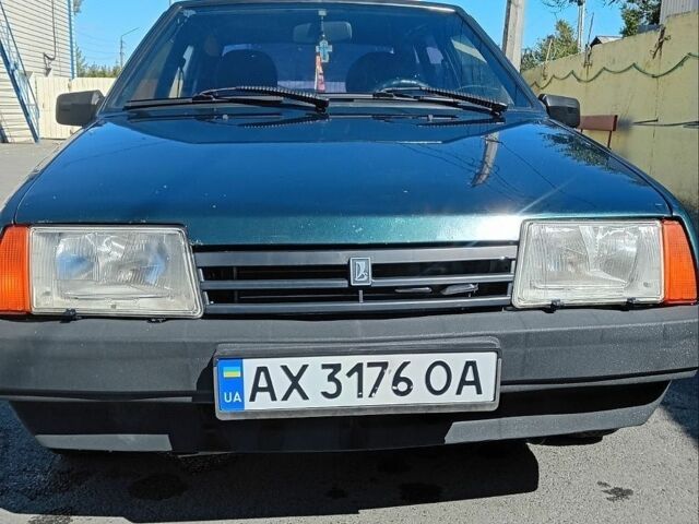 Зеленый ВАЗ 2109, объемом двигателя 1.5 л и пробегом 206 тыс. км за 1000 $, фото 1 на Automoto.ua