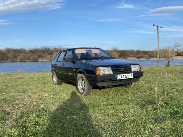 Зеленый ВАЗ 2109, объемом двигателя 1.5 л и пробегом 242 тыс. км за 1800 $, фото 1 на Automoto.ua