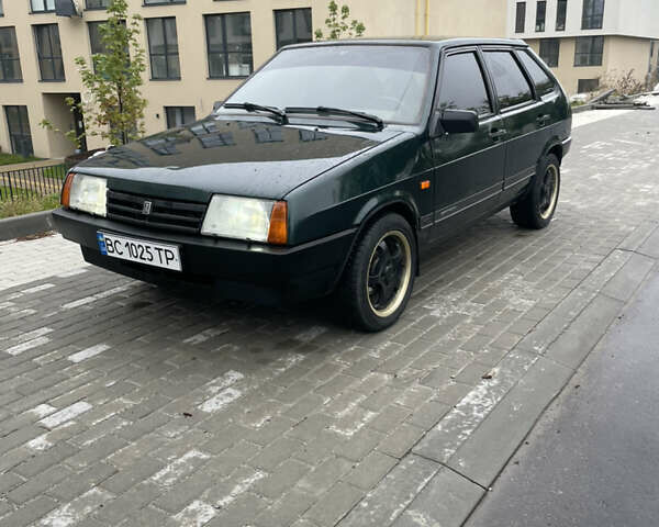 Зеленый ВАЗ 2109, объемом двигателя 1.5 л и пробегом 250 тыс. км за 1950 $, фото 1 на Automoto.ua