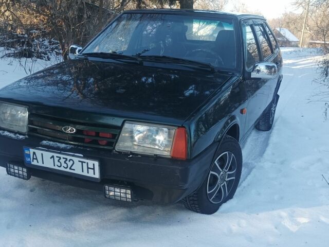 Зелений ВАЗ 2109, об'ємом двигуна 1.5 л та пробігом 2 тис. км за 2089 $, фото 1 на Automoto.ua