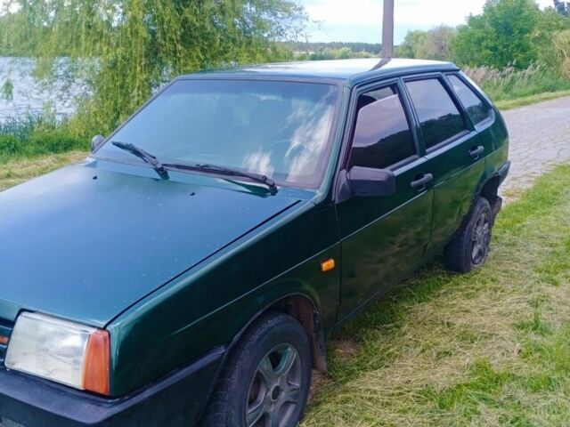 Зеленый ВАЗ 2109, объемом двигателя 1.4 л и пробегом 250 тыс. км за 1200 $, фото 1 на Automoto.ua