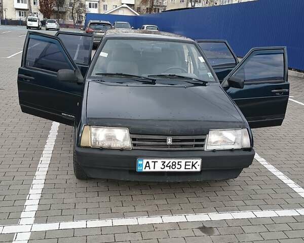 Зеленый ВАЗ 2109, объемом двигателя 1.5 л и пробегом 199 тыс. км за 1450 $, фото 1 на Automoto.ua